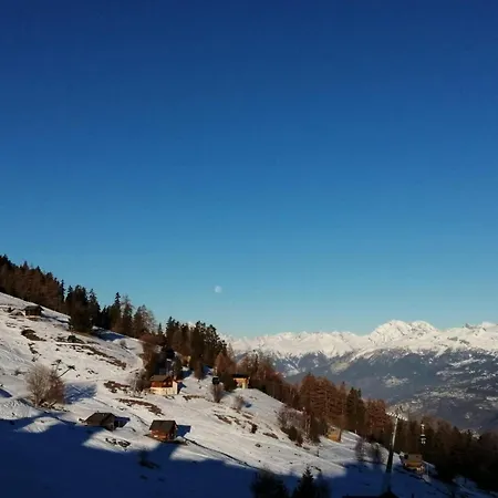 In Nendaz Near Lift * Veysonnaz